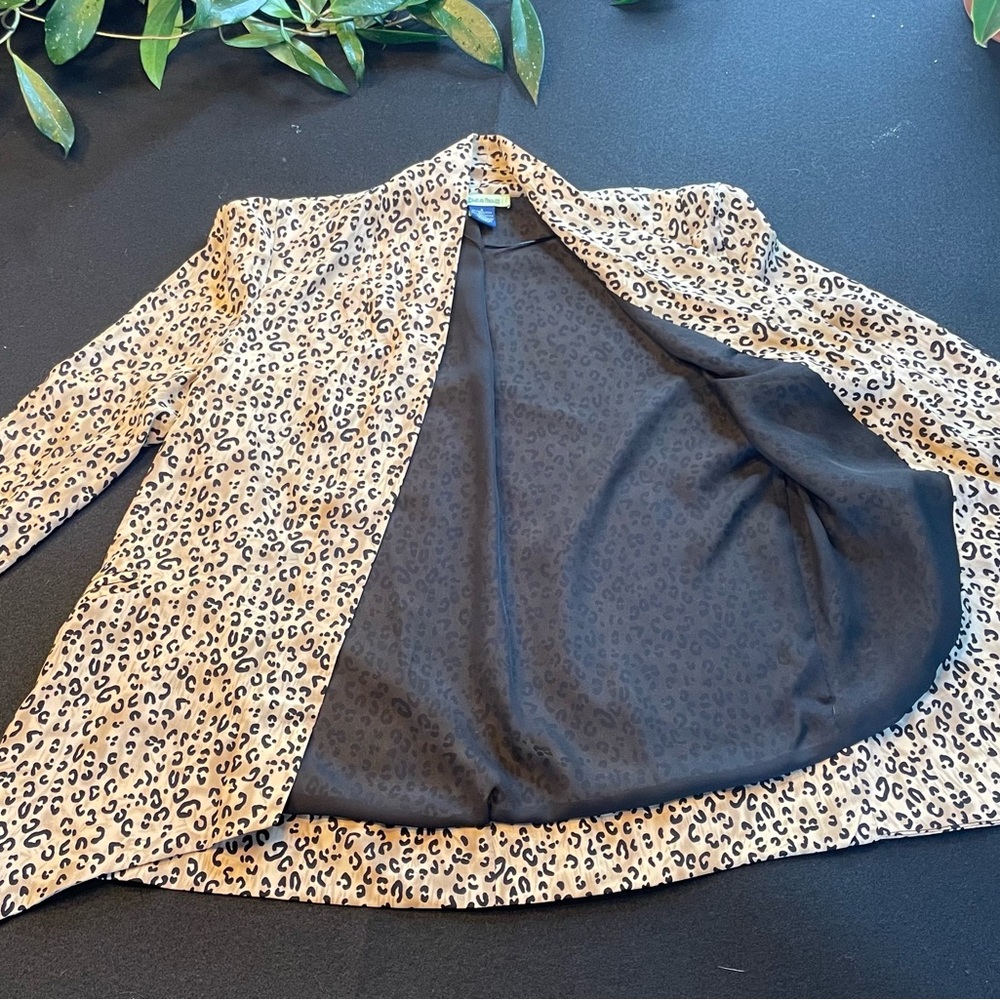 Silky gold and tan dress jacket.